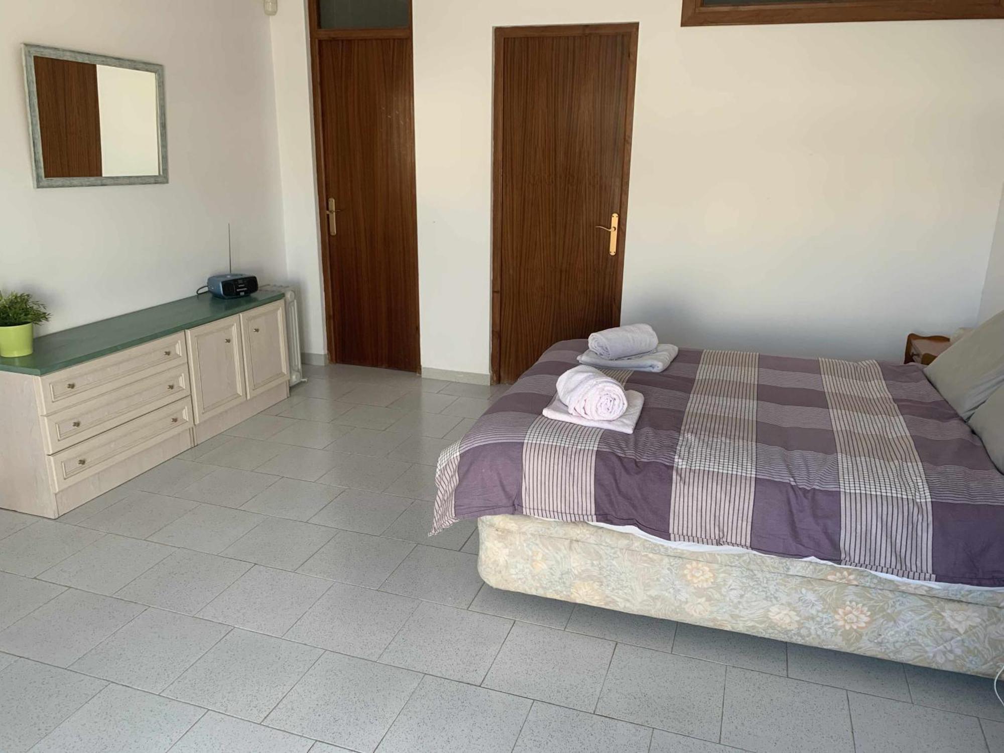 Casa Kaluel Adosado Blanco Villa Нерха Екстериор снимка