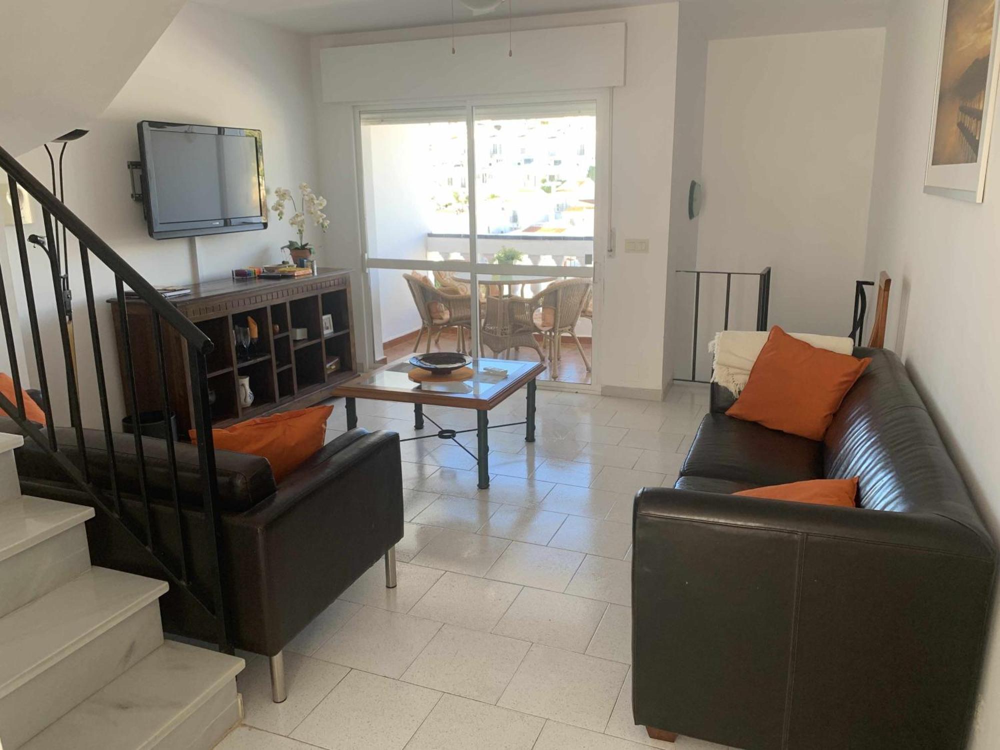 Casa Kaluel Adosado Blanco Villa Нерха Екстериор снимка