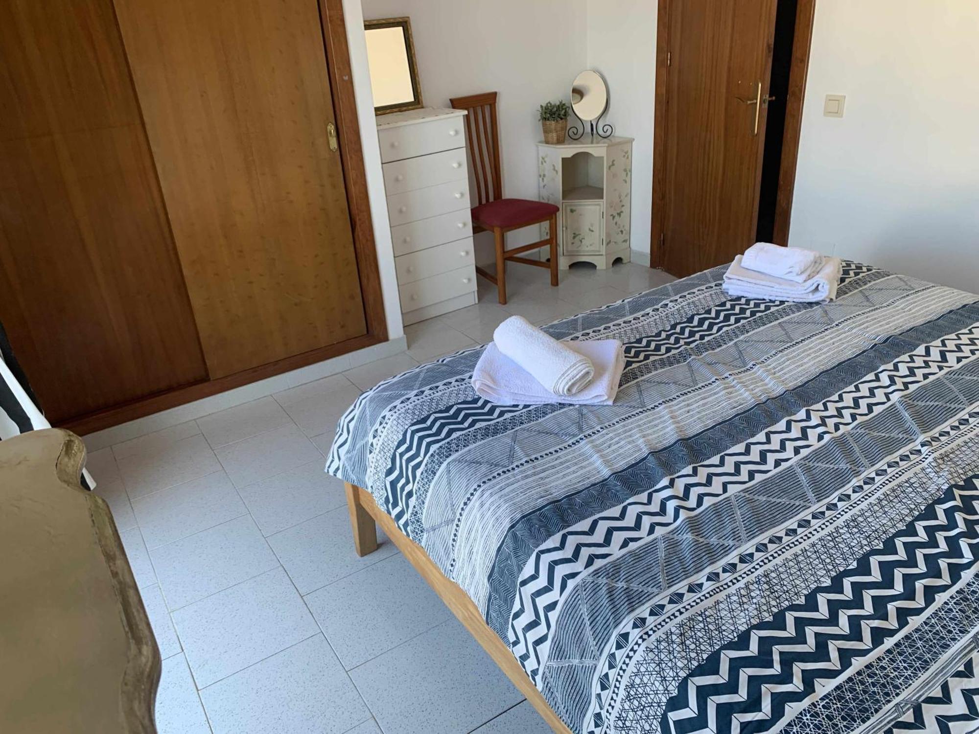 Casa Kaluel Adosado Blanco Villa Нерха Екстериор снимка